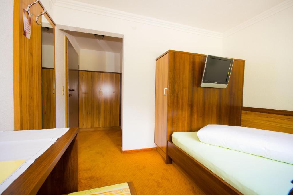 Hotel Garni Hainbacherhof Sölden Szoba fotó